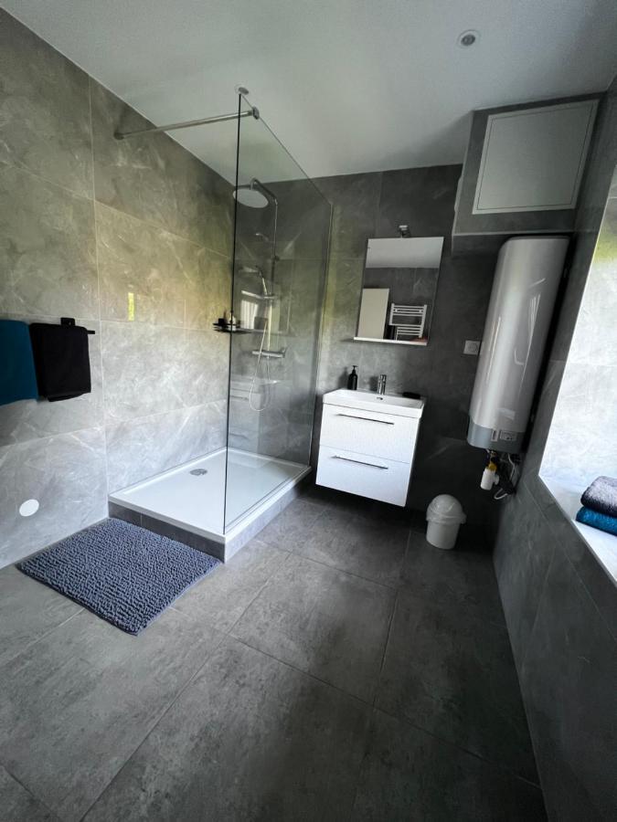 Superbe Appartement 当茹坦 外观 照片